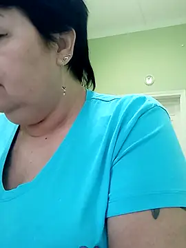 Snapshot of FantasyMichelle chatting on 02-03-25, 07:29 FantasyMichelle online show from 02-03-25, 07:29