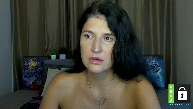 Alianna Solo Kisses online show from 09-11-25, 11:21