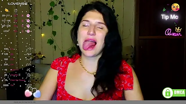 Alianna Solo Kisses online show from 05-28-26, 11:29