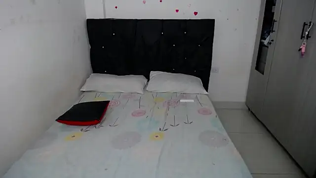 floweer  online show from 03-14-26, 05:13