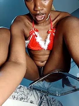 Snapshot of kinkybeby chatting on 12-21-25, 05:42 kinkybeby online show from 12-21-25, 05:42