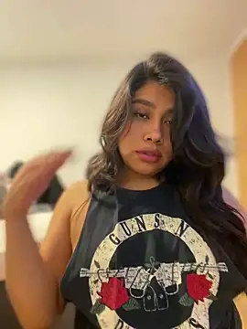 Snapshot of -Sammyxxx chatting on 02-24-25, 12:59 -Sammyxxx online show from 02-24-25, 12:59