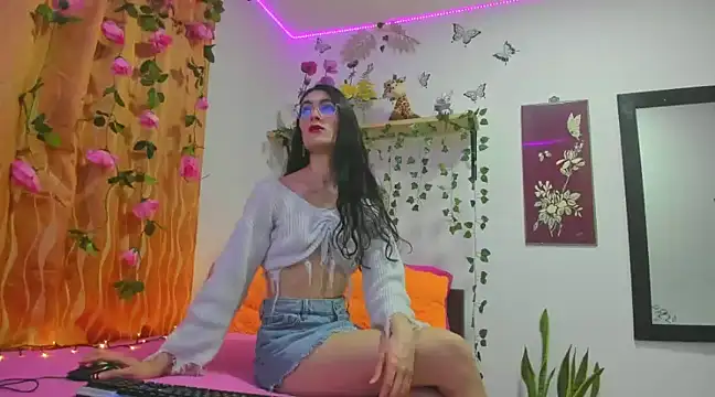 Snapshot of anasttacia_210 chatting on 02-16-25, 04:20 anasttacia 210 online show from 02-16-25, 04:20