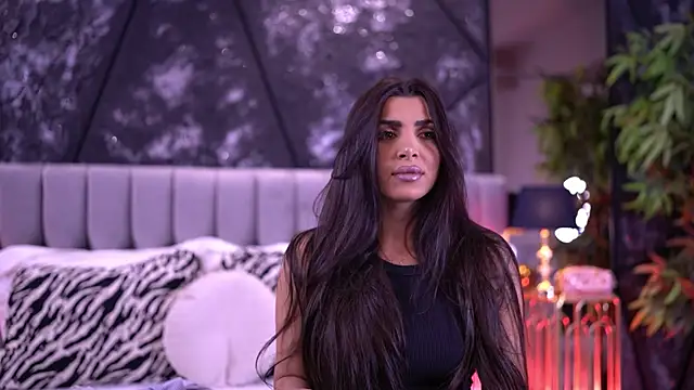 Snapshot of NicoleCellini chatting on 01-08-26, 07:38 NicoleCellini online show from 01-08-26, 07:38