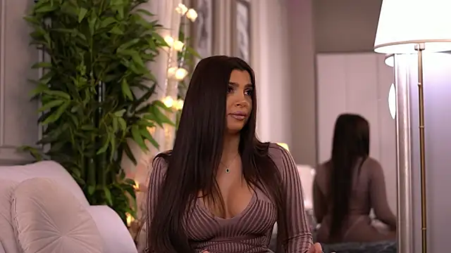 Snapshot of NicoleCellini chatting on 03-09-26, 07:18 NicoleCellini online show from 03-09-26, 07:18