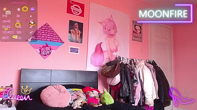 moonfiredancer online show from 04-25-26, 01:41