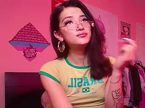 moonfiredancer online show from 04-27-26, 12:03