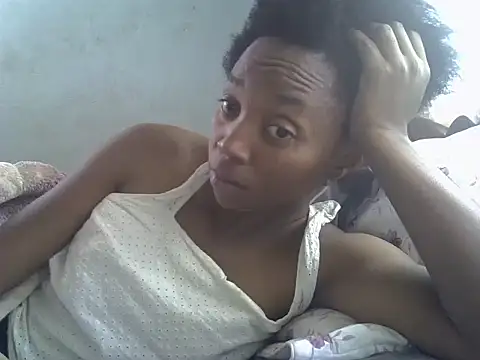 ElianeHot online show from 06-11-26, 08:23