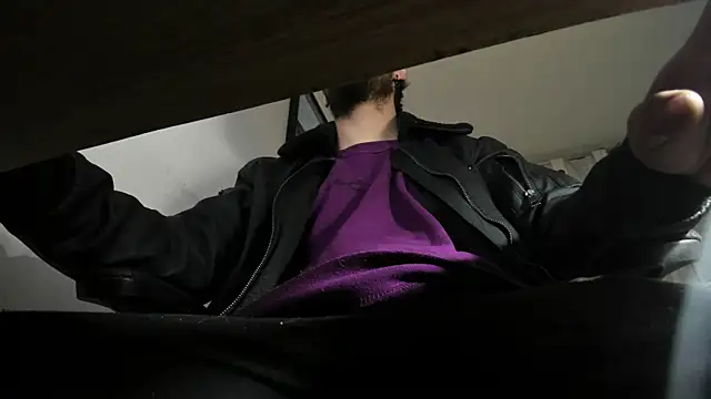 s sven03 online show from 03-18-25, 06:46