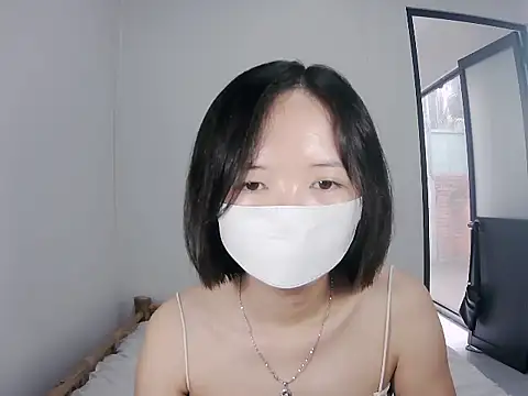 Kissdy online show from 10-23-25, 08:35