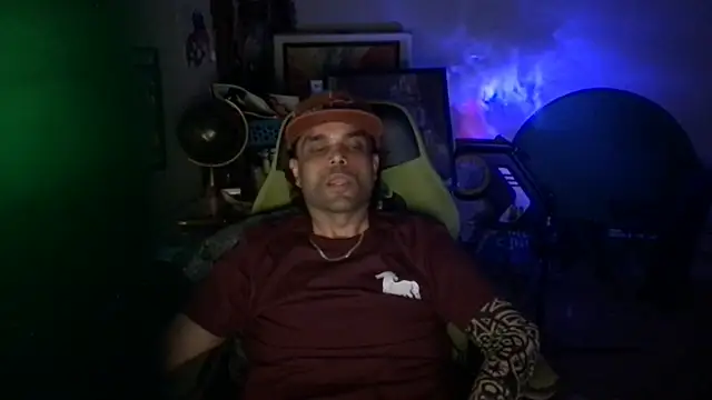 GForceSavage online show from 04-24-26, 03:31