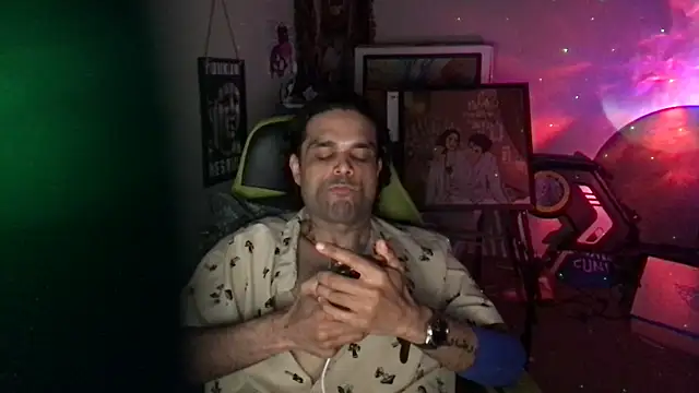GForceSavage online show from 05-21-26, 08:21
