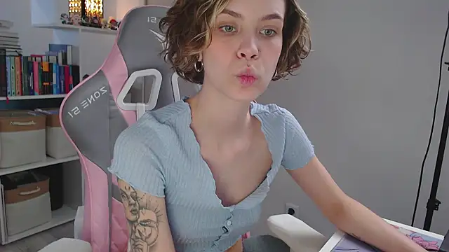 milly ross online show from 12-20-24, 06:40