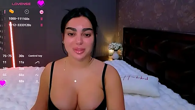 babyleilaa online show from 09-29-25, 11:26