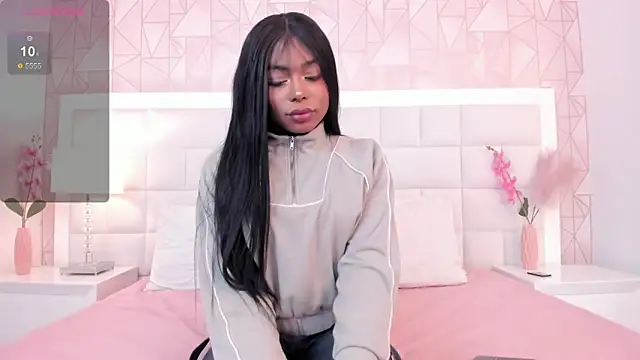 Snapshot of Alisson__Thompson chatting on 01-25-25, 12:16 Alisson Thompson online show from 01-25-25, 12:16