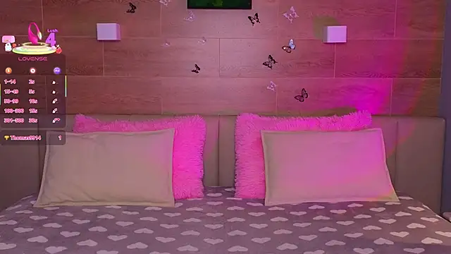 SaraCros online show from 11-11-25, 05:40