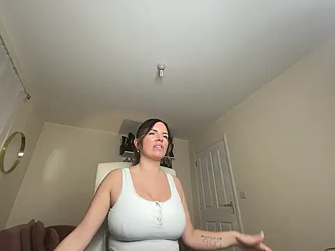 Snapshot of GoddessAlexi1 chatting on 02-16-25, 11:59 GoddessAlexi1 online show from 02-16-25, 11:59