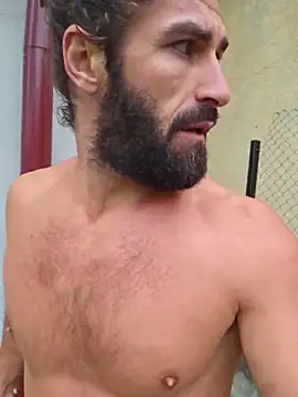 Snapshot of Mariusvidican chatting on 09-09-25, 07:19 Mariusvidican online show from 09-09-25, 07:19