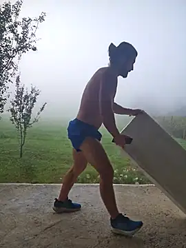 Snapshot of Mariusvidican chatting on 09-21-25, 05:09 Mariusvidican online show from 09-21-25, 05:09