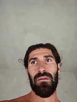 Snapshot of Mariusvidican chatting on 09-25-25, 06:44 Mariusvidican online show from 09-25-25, 06:44