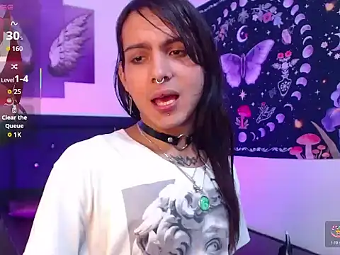 Snapshot of lilithnyx333 chatting on 03-09-26, 05:17 lilithnyx333 online show from 03-09-26, 05:17