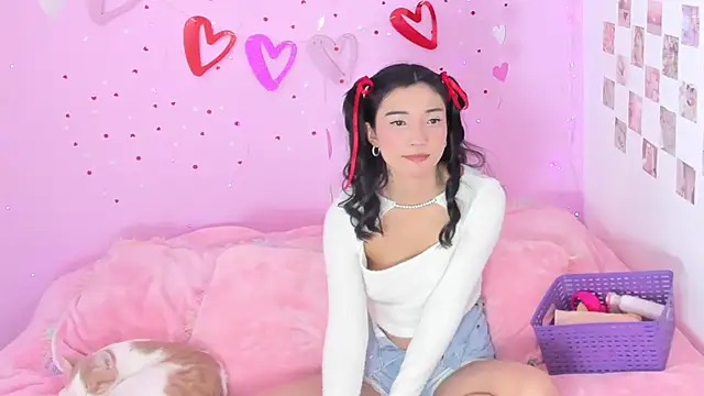 Snapshot of MIDORI_BACK_01 chatting on 02-14-25, 09:32 MIDORI BACK 01 online show from 02-14-25, 09:32