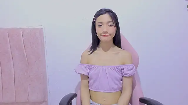 MIDORI BACK 01 online show from 03-10-26, 12:48