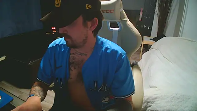 Snapshot of Tremblay_Simard chatting on 12-03-25, 02:30 Tremblay Simard online show from 12-03-25, 02:30