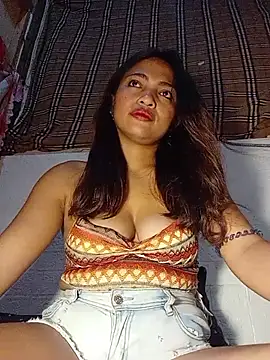 Snapshot of prettybella4u chatting on 06-29-26, 08:53 prettybella4u online show from 06-29-26, 08:53