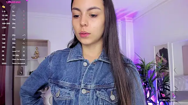 Aleejaa   online show from 02-11-25, 11:21