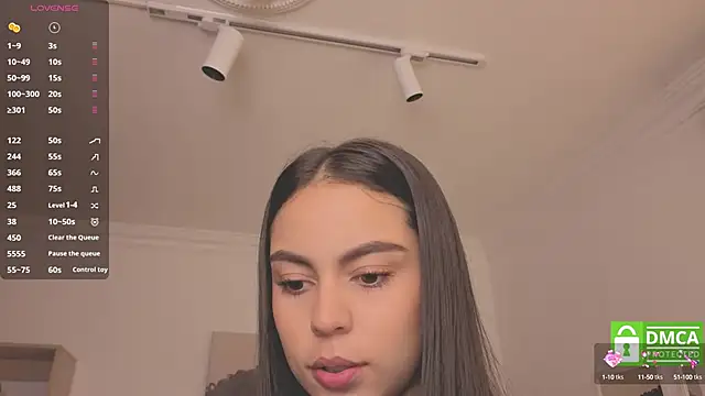 Aleejaa   online show from 09-26-25, 11:47