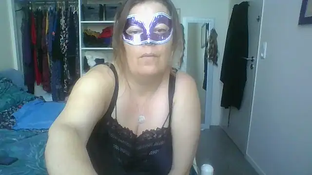 blueblush online show from 02-21-25, 07:56