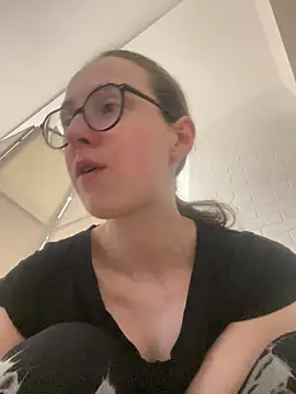 MartiniiSelenna online show from 04-22-26, 05:54