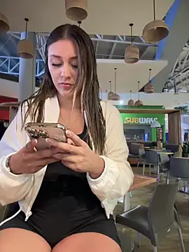 Rose-euphoria online show from 03-14-25, 12:51