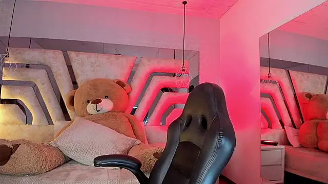 AngelineHeet online show from 03-14-26, 03:56