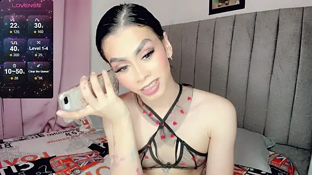 Snapshot of Jimmenna_ chatting on 01-17-25, 03:55 Jimmenna online show from 01-17-25, 03:55