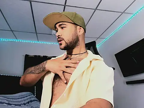 Sebas-hott online show from 03-18-26, 10:35