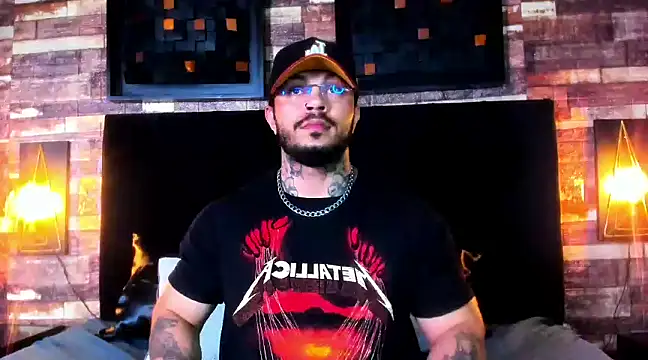 Snapshot of Van_Velckan chatting on 01-14-25, 03:43 Van Velckan online show from 01-14-25, 03:43