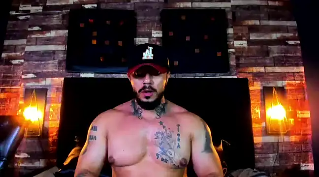 Snapshot of Van_Velckan chatting on 01-14-25, 09:45 Van Velckan online show from 01-14-25, 09:45