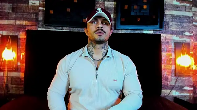 Snapshot of Van_Velckan chatting on 02-18-25, 04:48 Van Velckan online show from 02-18-25, 04:48