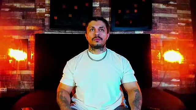 Snapshot of Van_Velckan chatting on 03-04-25, 05:42 Van Velckan online show from 03-04-25, 05:42