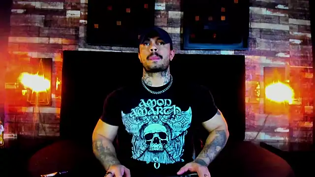 Snapshot of Van_Velckan chatting on 03-06-25, 05:57 Van Velckan online show from 03-06-25, 05:57