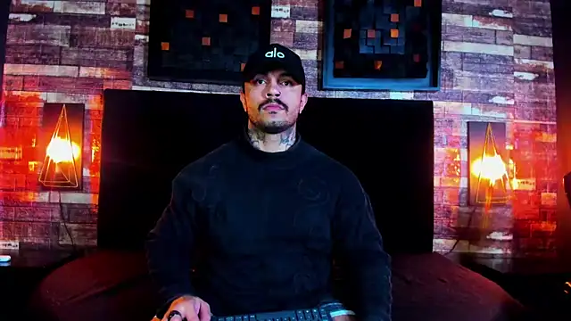 Snapshot of Van_Velckan chatting on 03-12-25, 04:30 Van Velckan online show from 03-12-25, 04:30