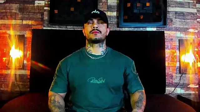 Snapshot of Van_Velckan chatting on 03-18-25, 04:26 Van Velckan online show from 03-18-25, 04:26