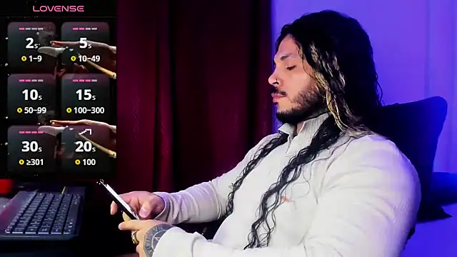 Snapshot of Van_Velckan chatting on 10-05-25, 04:44 Van Velckan online show from 10-05-25, 04:44