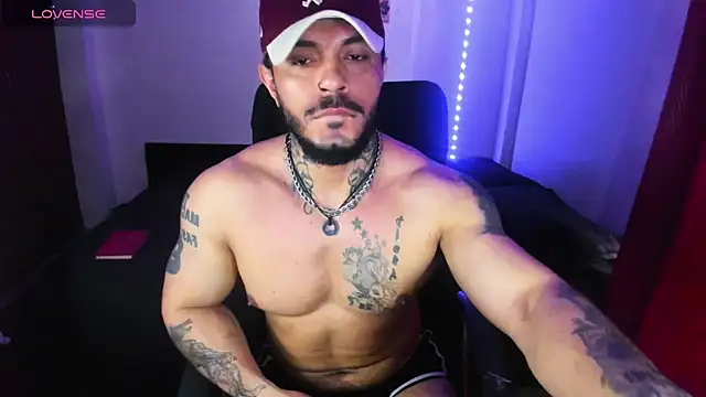 Snapshot of Van_Velckan chatting on 10-22-25, 06:29 Van Velckan online show from 10-22-25, 06:29