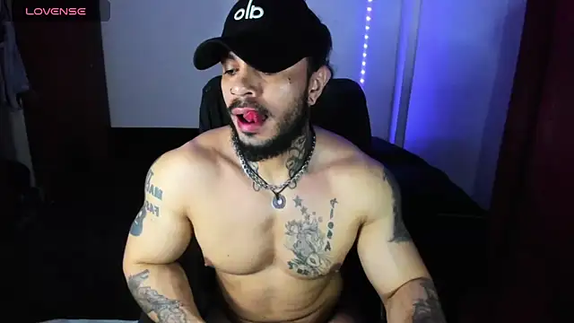 Snapshot of Van_Velckan chatting on 11-03-25, 12:13 Van Velckan online show from 11-03-25, 12:13