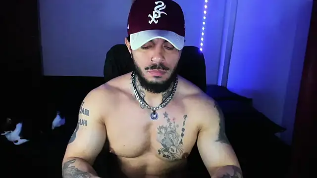 Snapshot of Van_Velckan chatting on 11-08-25, 01:39 Van Velckan online show from 11-08-25, 01:39