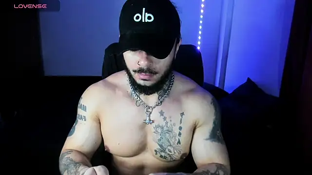 Snapshot of Van_Velckan chatting on 11-12-25, 03:18 Van Velckan online show from 11-12-25, 03:18