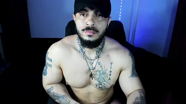 Snapshot of Van_Velckan chatting on 11-26-25, 02:12 Van Velckan online show from 11-26-25, 02:12